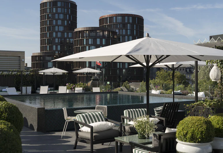 hotel med pool københavn