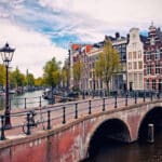 Hvor skal man bo i Amsterdam? 4 bedste områder + hoteller 🇳🇱