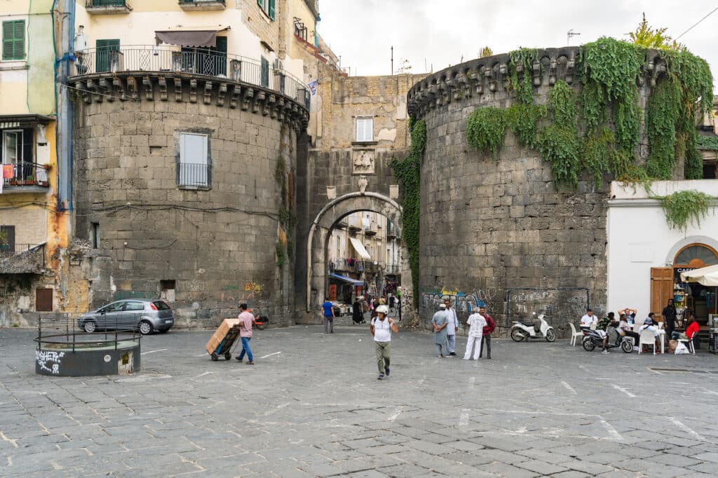 Porta Nolana Napoli