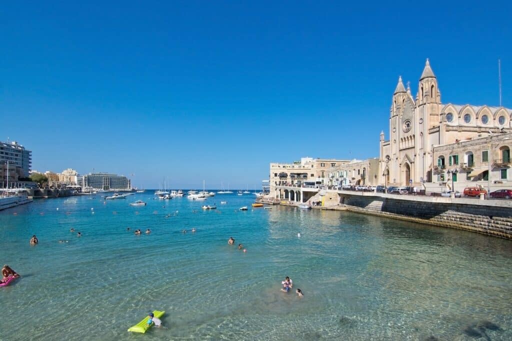 St Julians, bedste område for natteliv på Malta