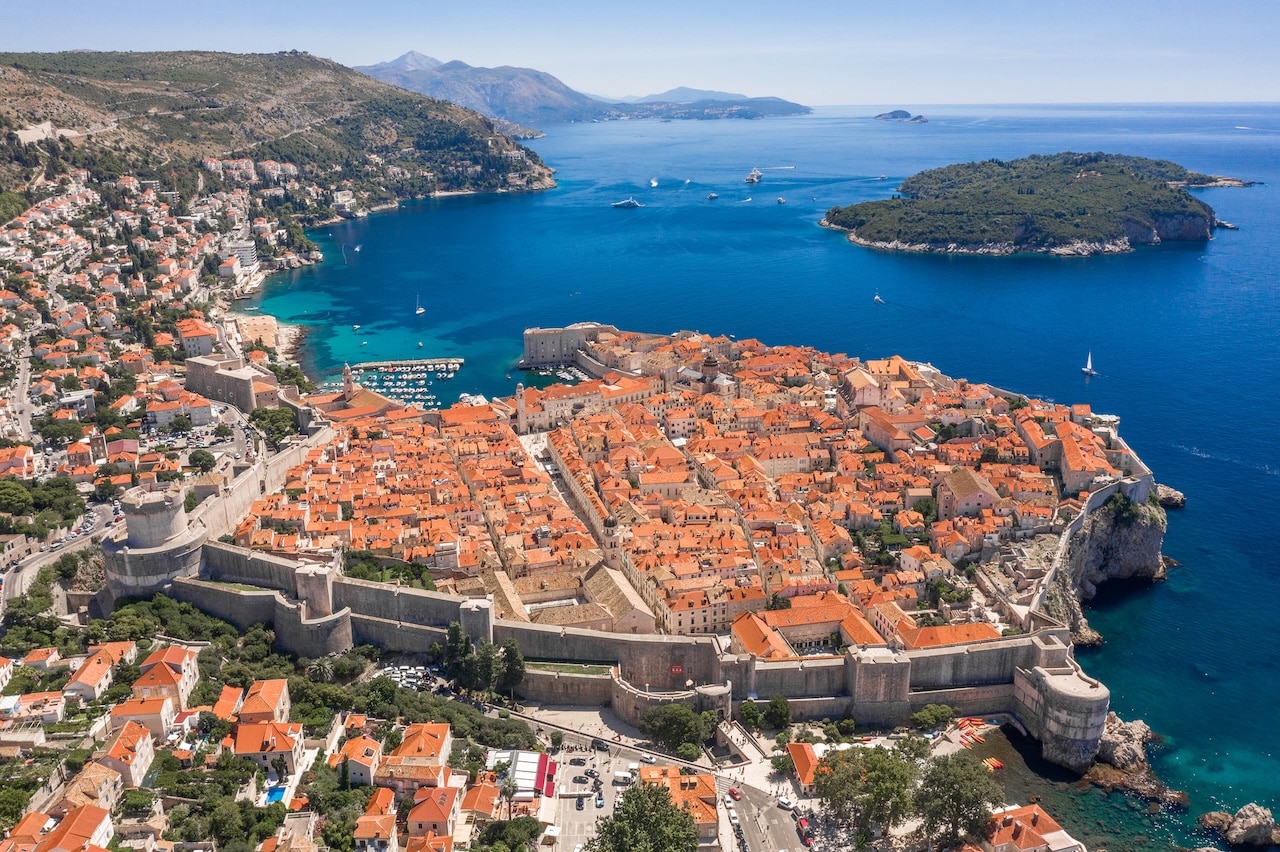 Hvor skal man bo i Dubrovnik? De 3 Bedste Områder & Gode Hoteller