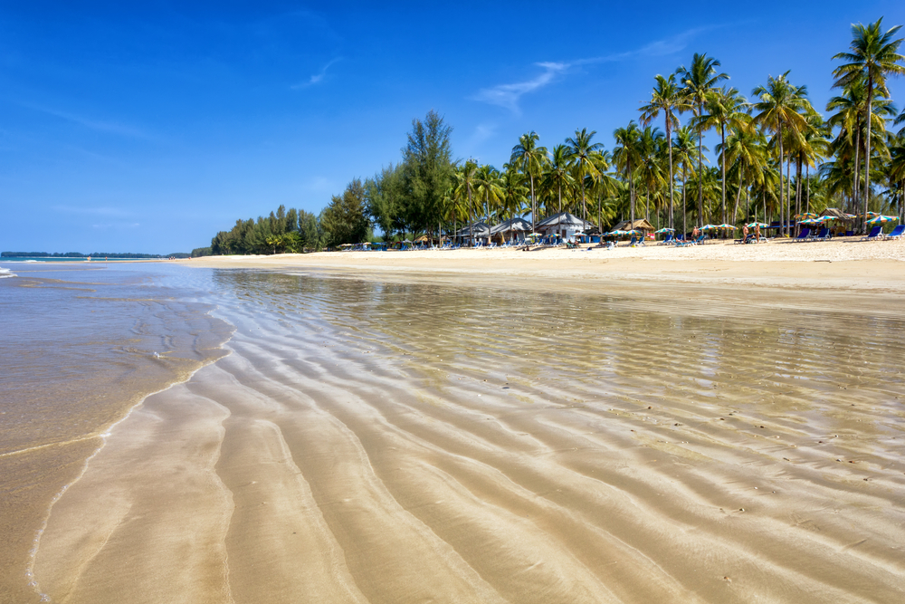 Bang Niang Beach i Khao Lak