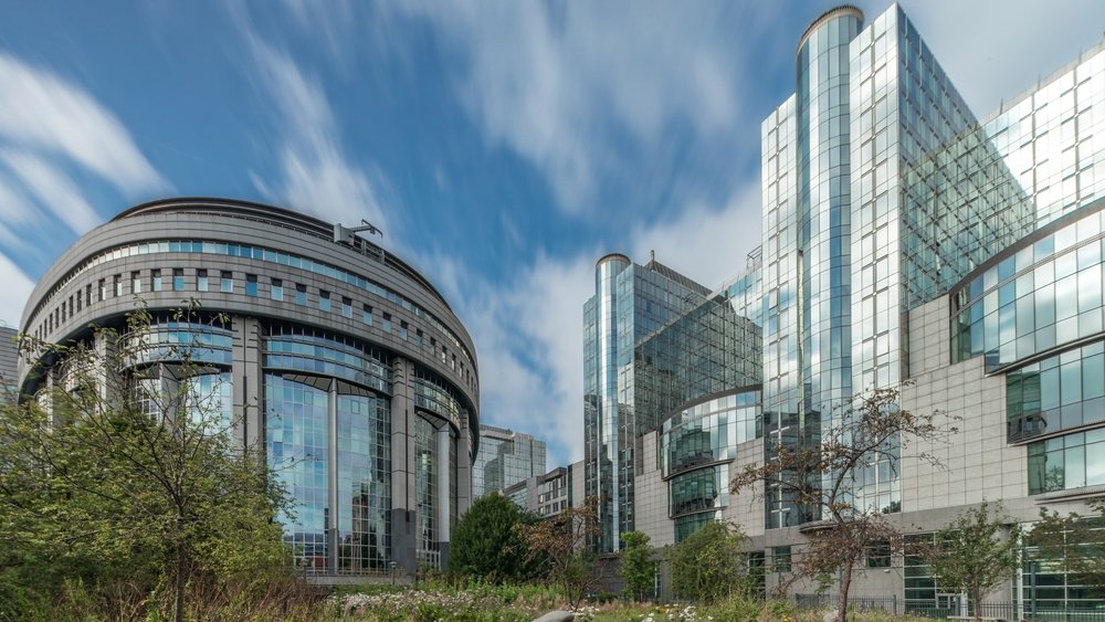 Europa-Parlamentets bygninger i EU-kvarteret i Bruxelles set fra Parc Léopold