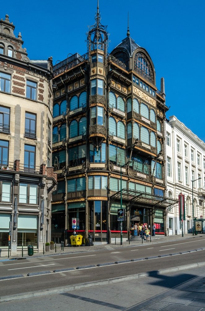 Art nouveau-bygningen Old England med Musikinstrumentmuseet MIM i Bruxelles