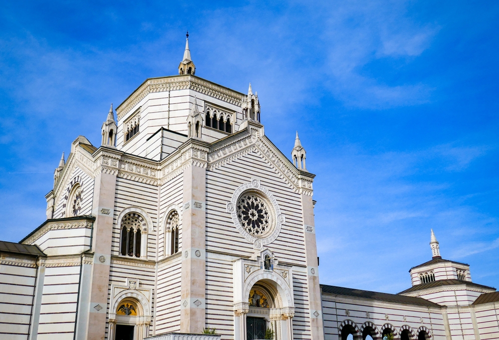 Famedio ved indgangen til Cimitero Monumentale i Milano
