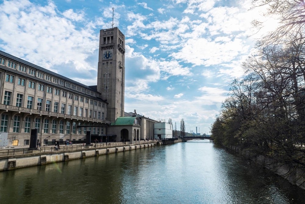 Facaden på Deutsches Museum i München