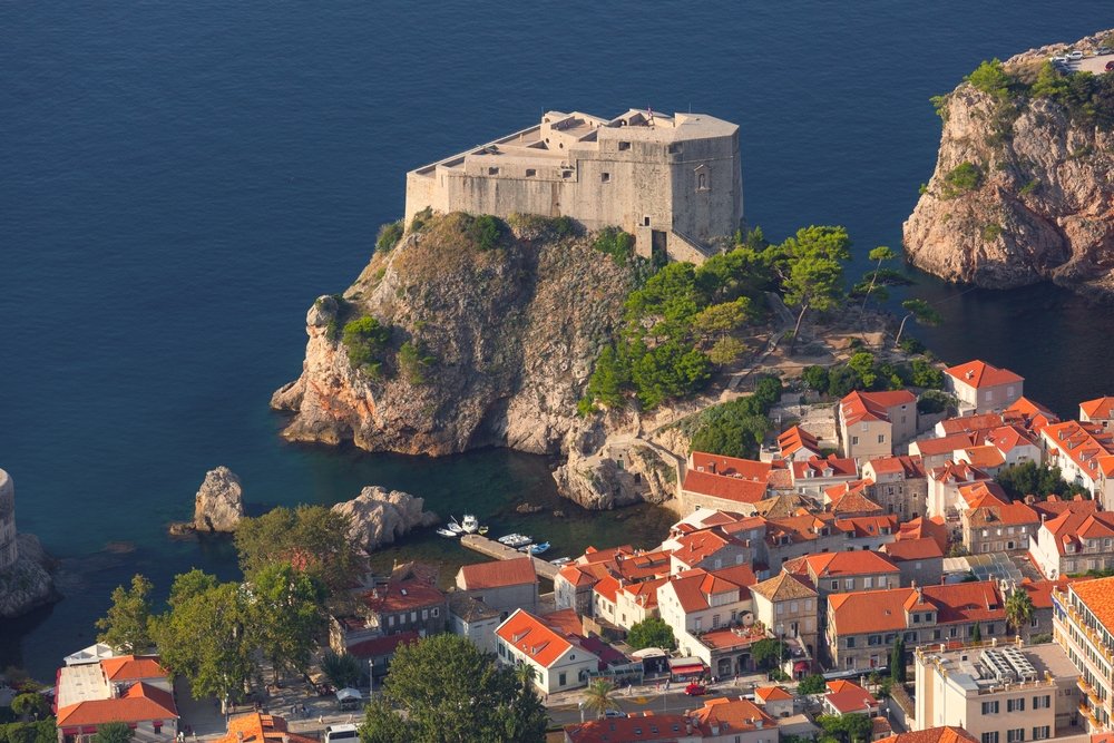 Lovrijenac-fortet på klippen uden for Dubrovniks bymur
