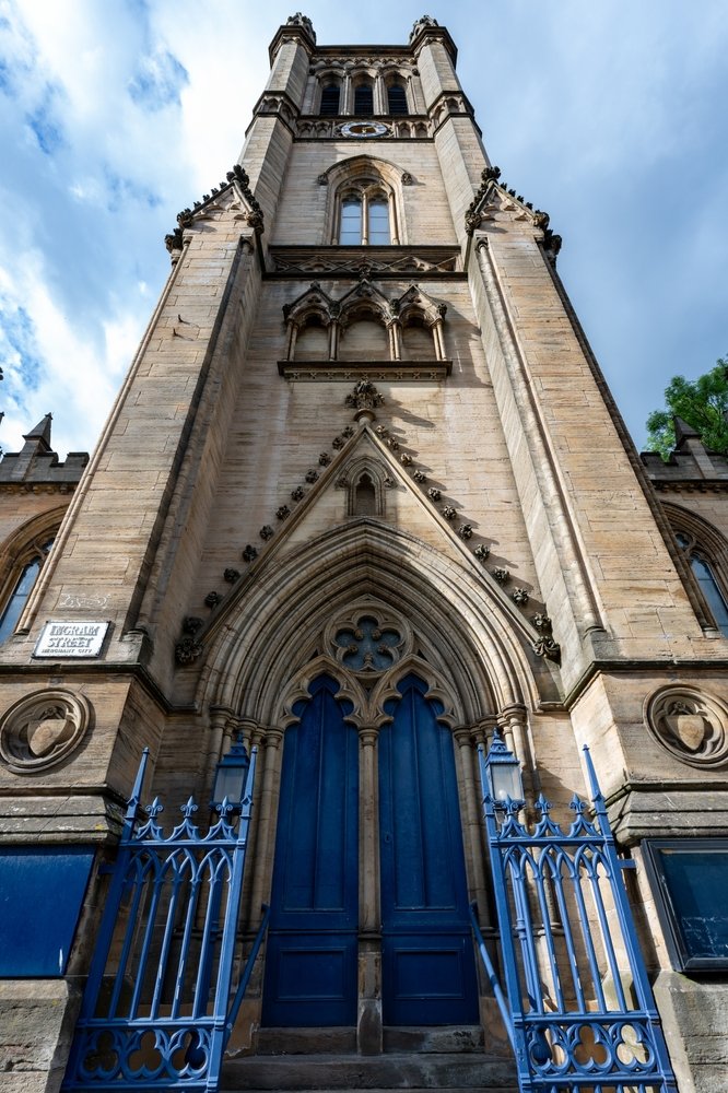 Den tidligere kirke Ramshorn på Ingram Street i Merchant City i Glasgow