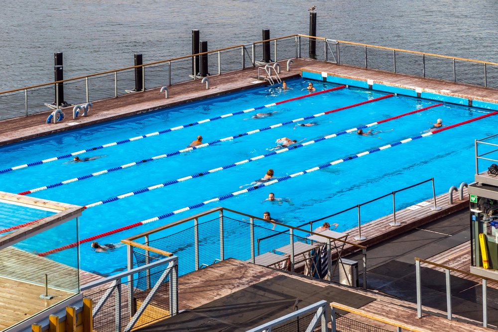 Allas Sea Pool med saunaer og havvandsbassin ved havnen i Helsinki