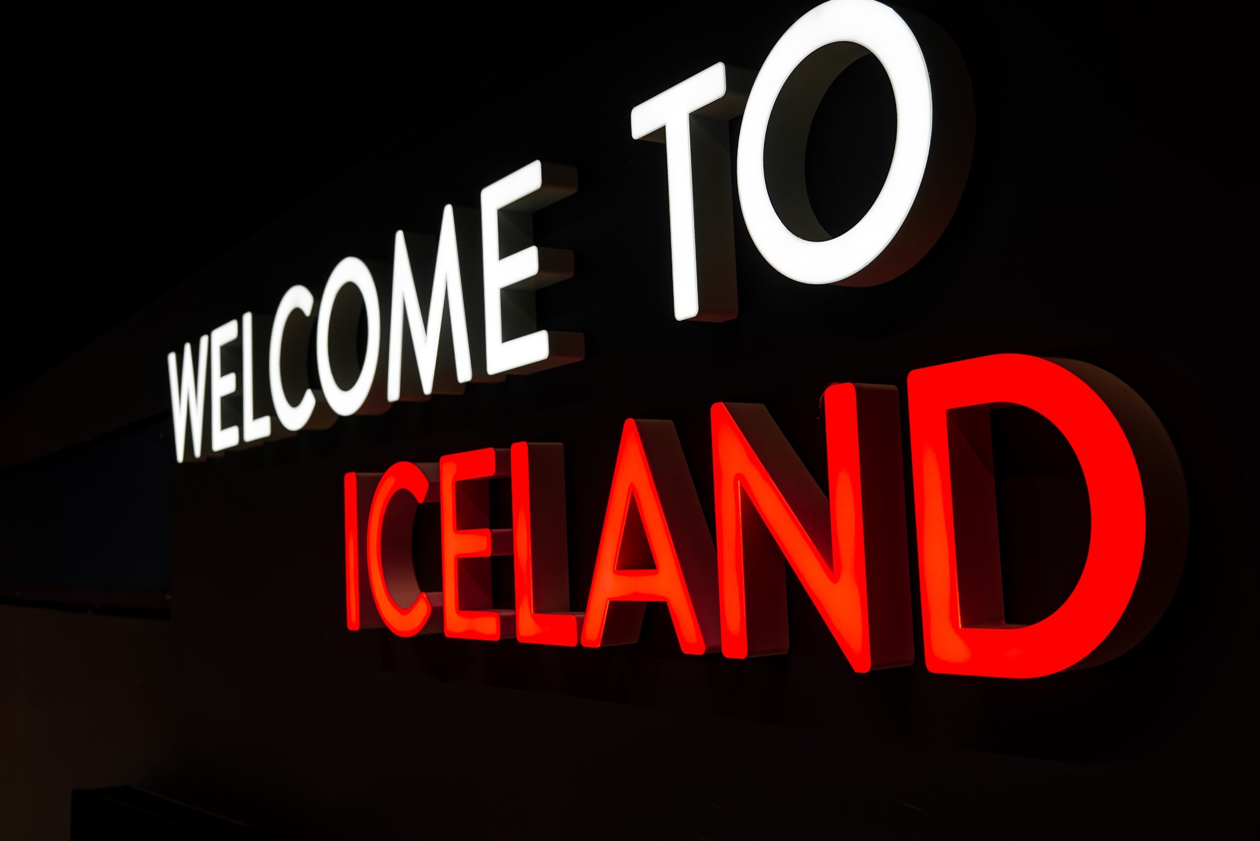 Fra Keflavík Lufthavn til Reykjavik – Stor Guide til Transport