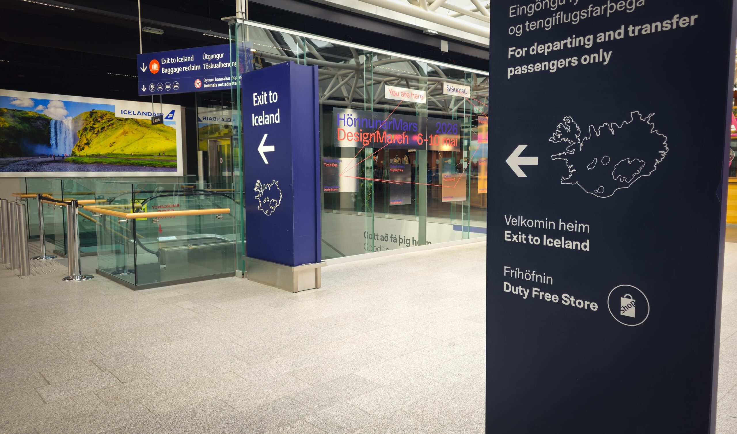 Udgangen fra terminalen i Keflavík Lufthavn