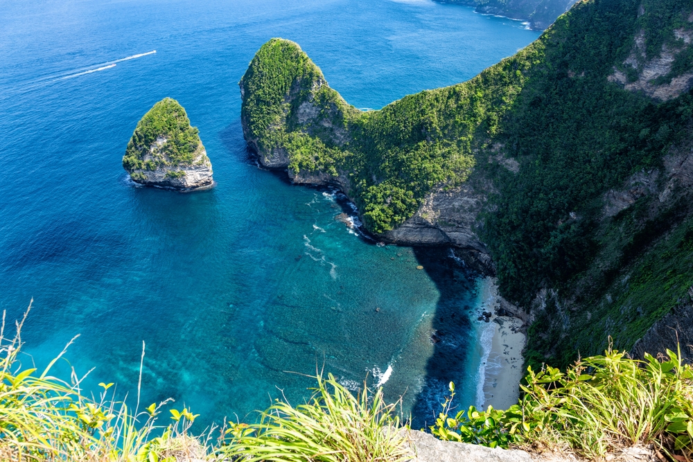 Klippen ved Kelingking Beach på Nusa Penida