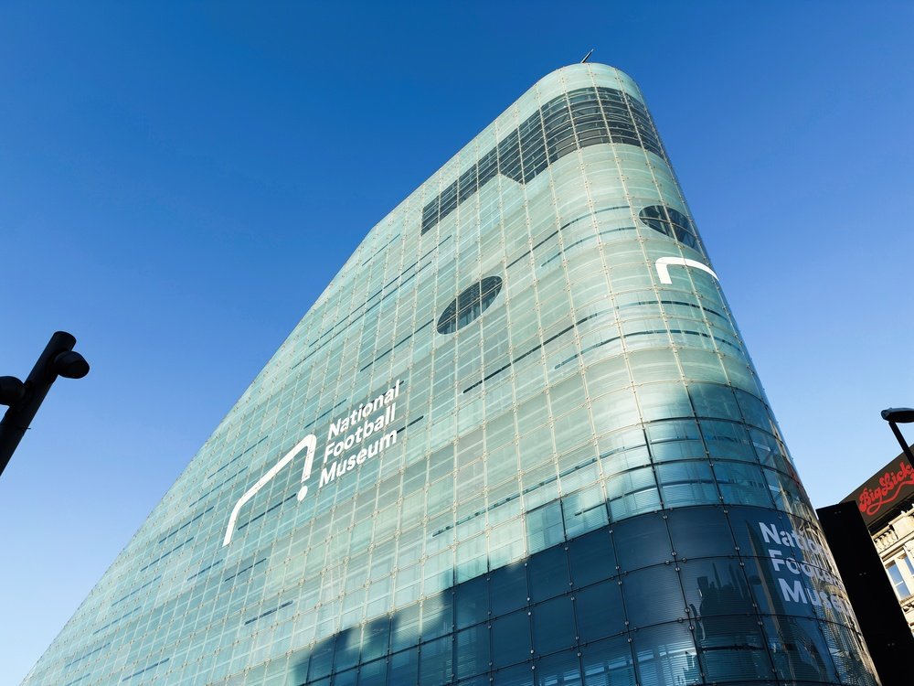 National Football Museum i glasbygningen Urbis i Manchester