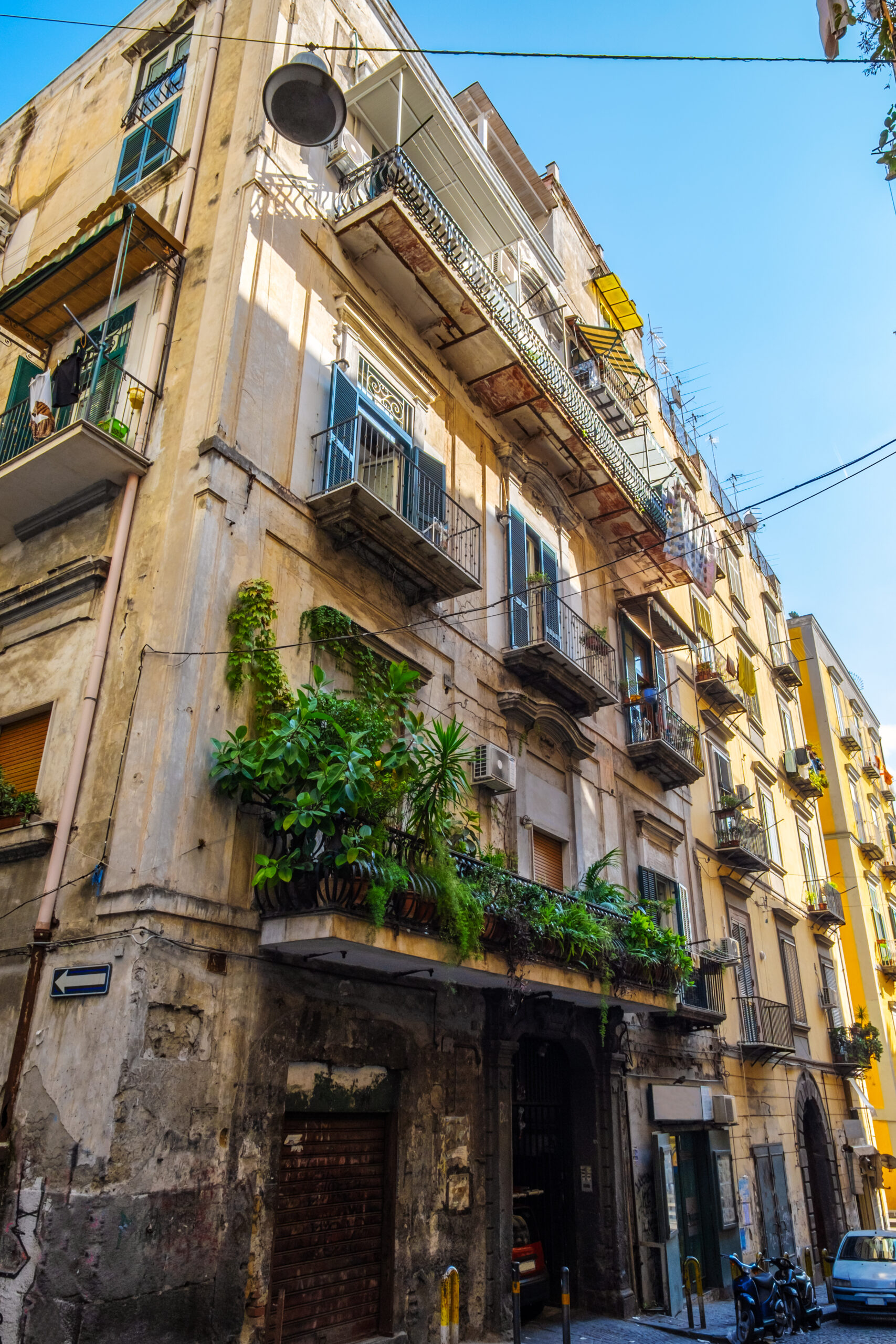 Gade i Quartieri Spagnoli i Napoli
