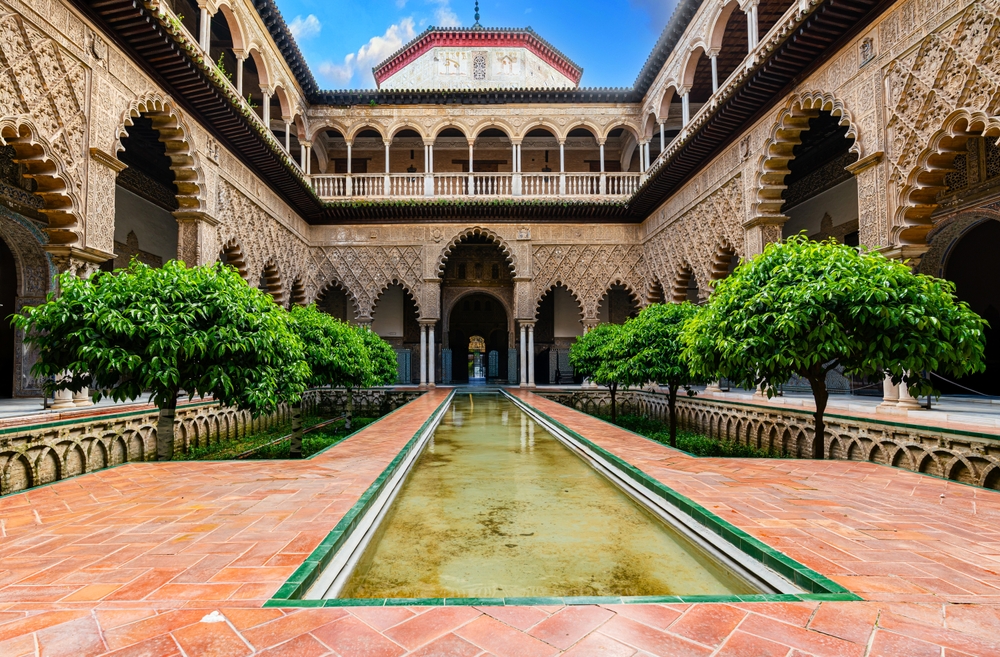 Patio de las Doncellas, Jomfruernes gård, i Real Alcázar i Sevilla