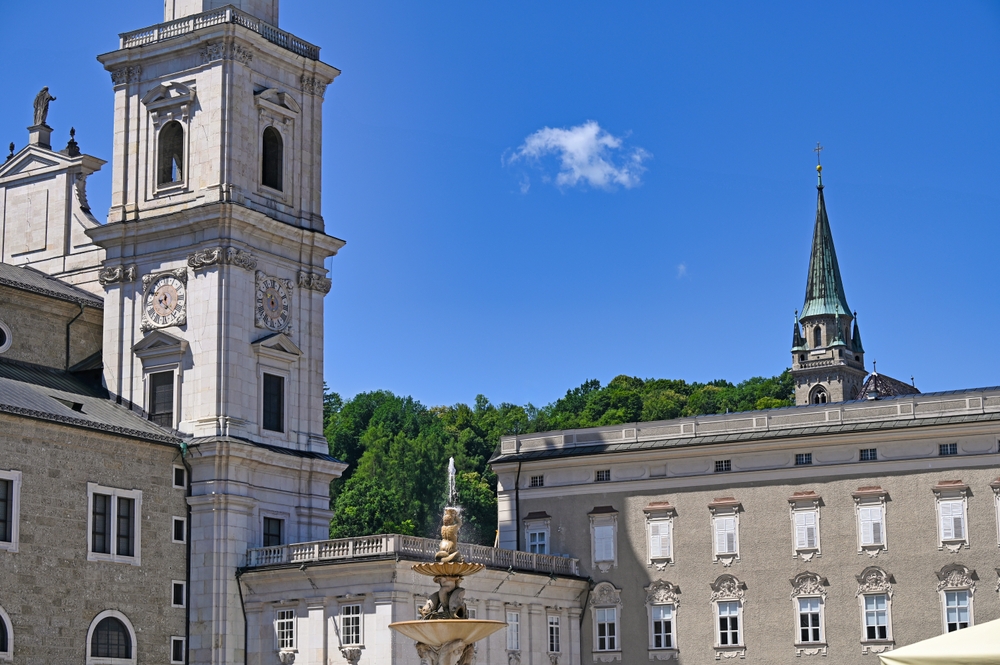 Residenzplatz i Salzburgs Old Town
