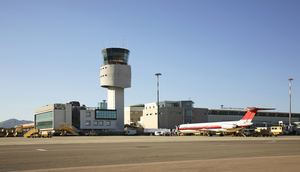 Fra Olbia, Cagliari og Alghero Lufthavn til byen og hotellet – Stor Guide til Transport
