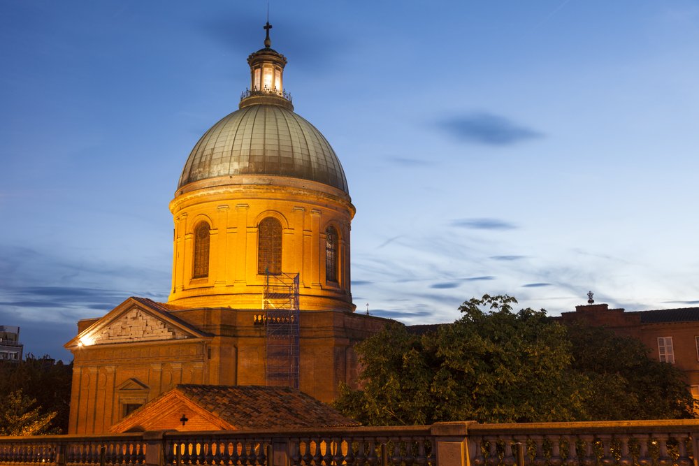 Kuplen på Chapelle Saint-Joseph de la Grave ved Garonne i Saint-Cyprien i Toulouse