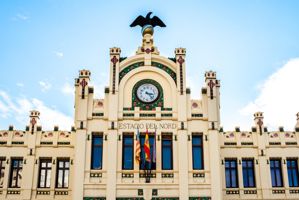 Estación del Norte i Valencia, hvor metroen fra Xàtiva kører til lufthavnen